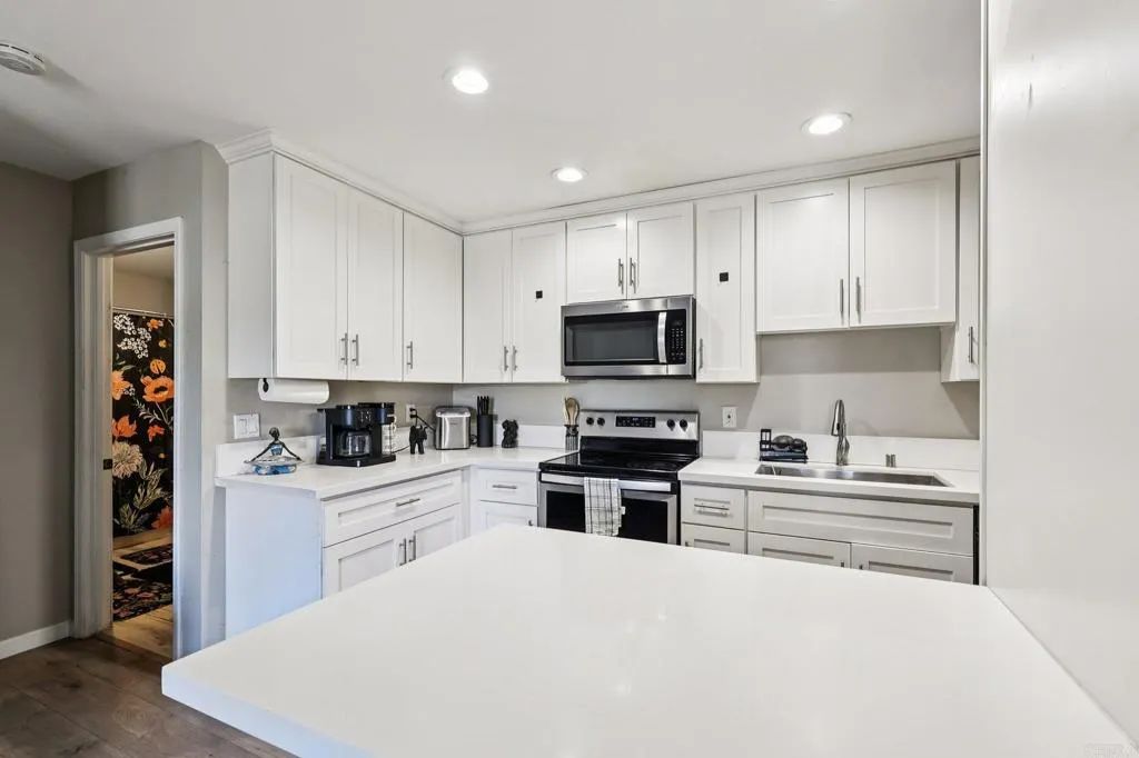 745 E Bradley Avenue 54, El Cajon, CA 92021