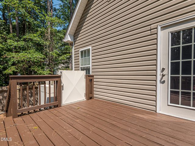25 Shellcross Court, Youngsville, NC 27596