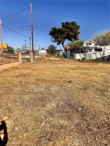8026 Pearblossom, Littlerock, CA 93543