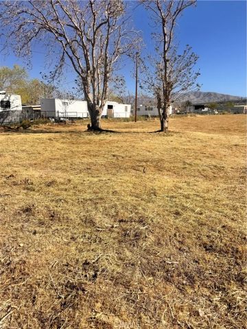 8026 Pearblossom, Littlerock, CA 93543