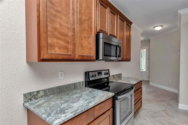 2210 NE 38TH TERRACE, Ocala, FL 34470