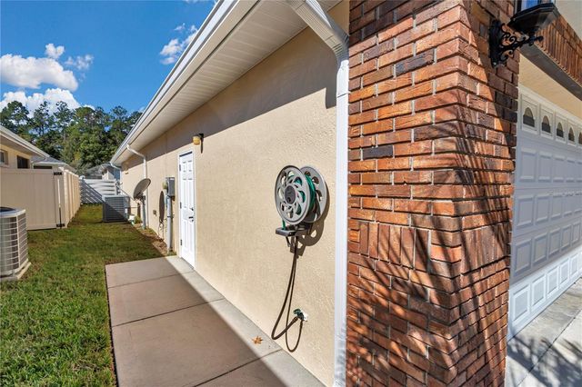 2210 NE 38TH TERRACE, Ocala, FL 34470