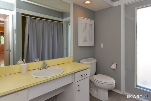 101 Heritage Village D, Southbury, CT 06488