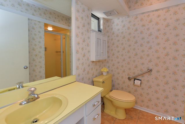 101 Heritage Village D, Southbury, CT 06488