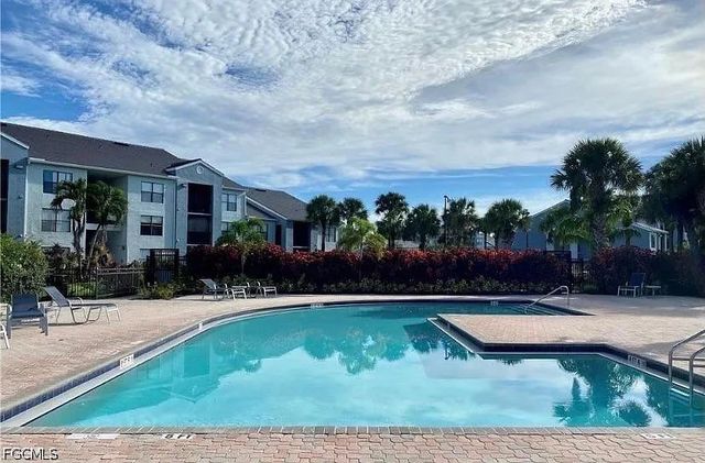 13545 Eagle Ridge DR 825, Fort Myers, FL 33912