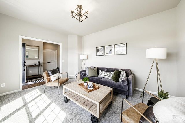 N62W21744 Masters DRIVE, Menomonee Falls, WI 53051