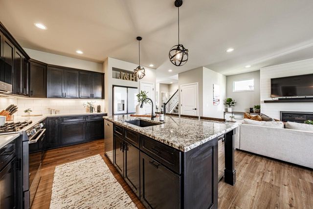 N62W21744 Masters DRIVE, Menomonee Falls, WI 53051