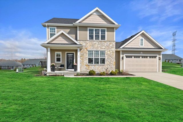 N62W21744 Masters DRIVE, Menomonee Falls, WI 53051