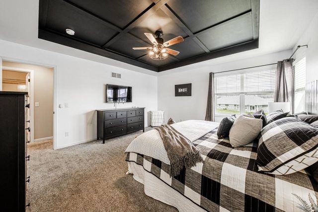 N62W21744 Masters DRIVE, Menomonee Falls, WI 53051