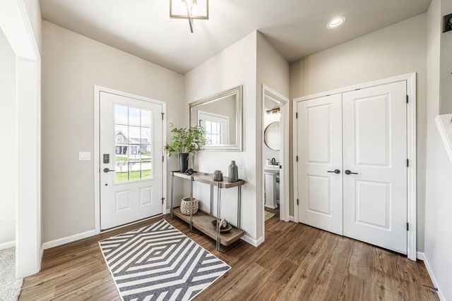 N62W21744 Masters DRIVE, Menomonee Falls, WI 53051