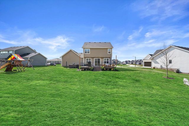 N62W21744 Masters DRIVE, Menomonee Falls, WI 53051