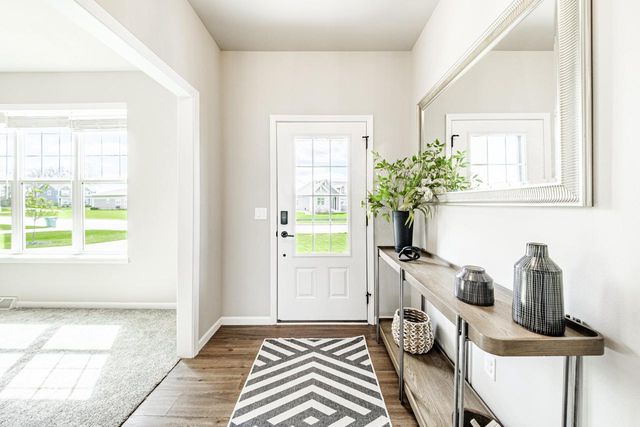 N62W21744 Masters DRIVE, Menomonee Falls, WI 53051