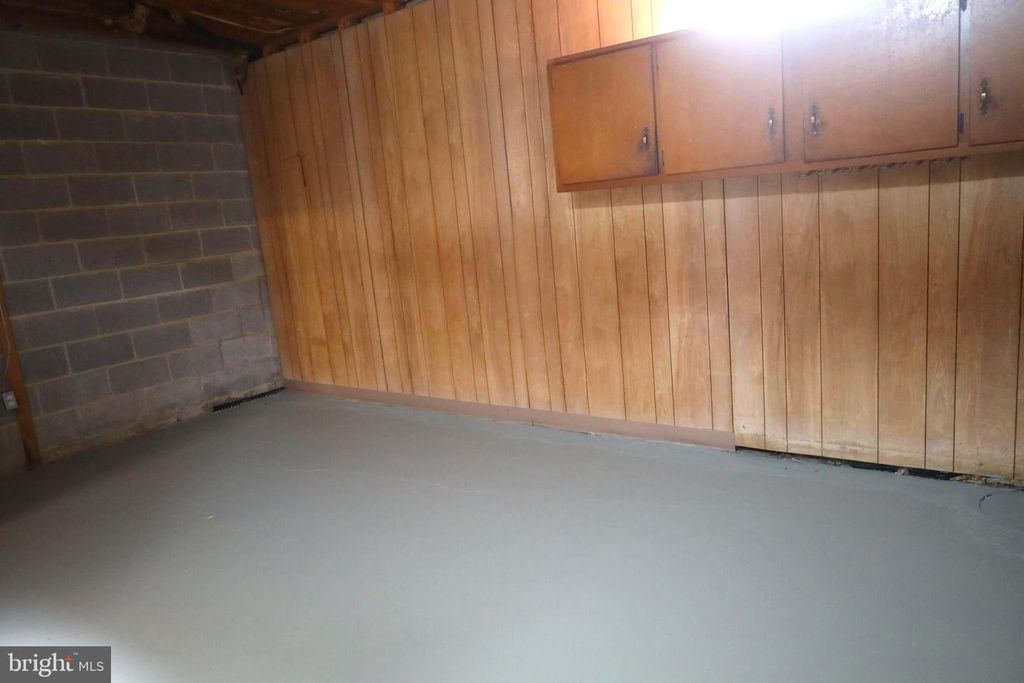 Image 30 of property listing at 1874 ABBEY LN, Hagerstown, MD 21740