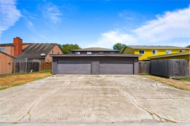 5133 Middlecoff A, Corpus Christi, TX 78413