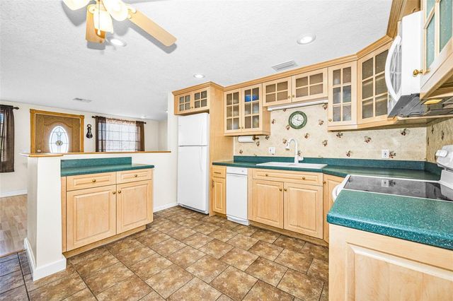 4437 TERRY LOOP, New Port Richey, FL 34652