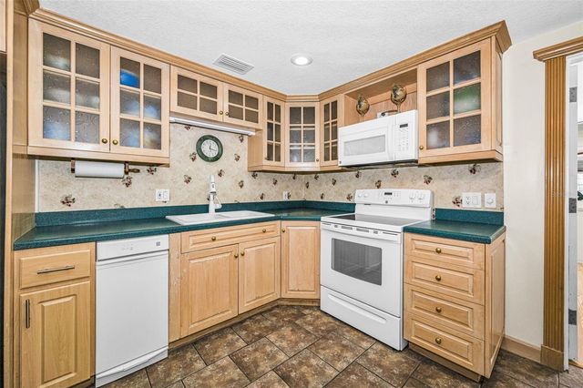 4437 TERRY LOOP, New Port Richey, FL 34652