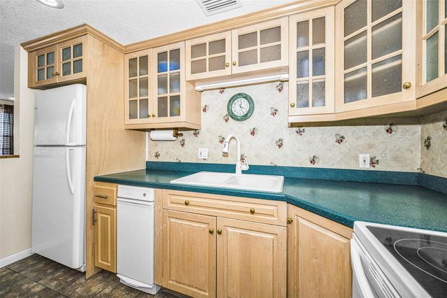 4437 TERRY LOOP, New Port Richey, FL 34652