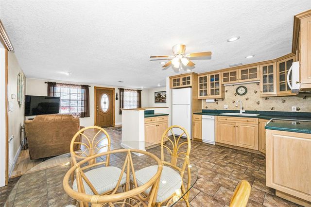 4437 TERRY LOOP, New Port Richey, FL 34652