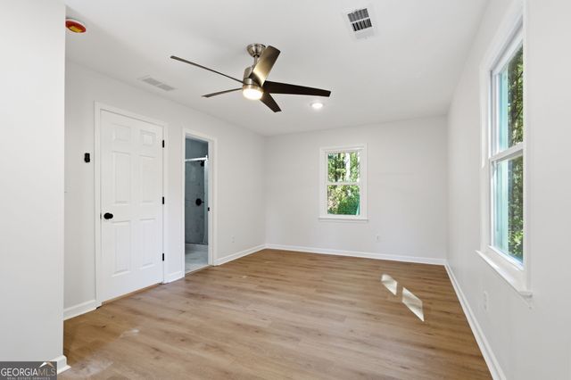 3035 Gum Creek Estates, Loganville, GA 30052