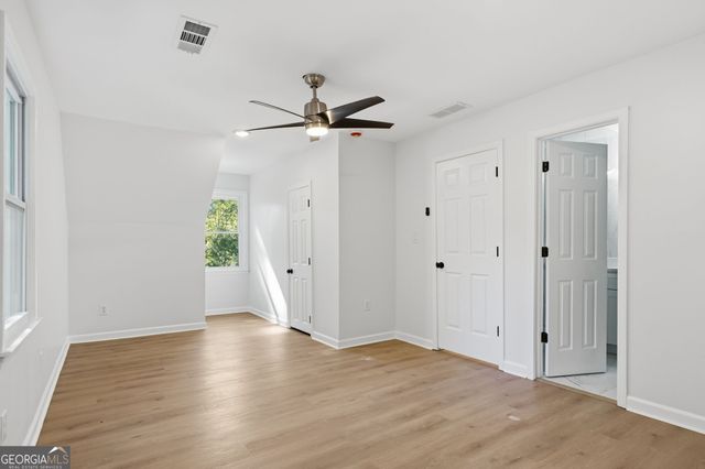 3035 Gum Creek Estates, Loganville, GA 30052