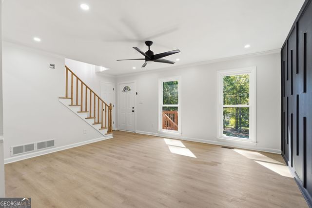 3035 Gum Creek Estates, Loganville, GA 30052
