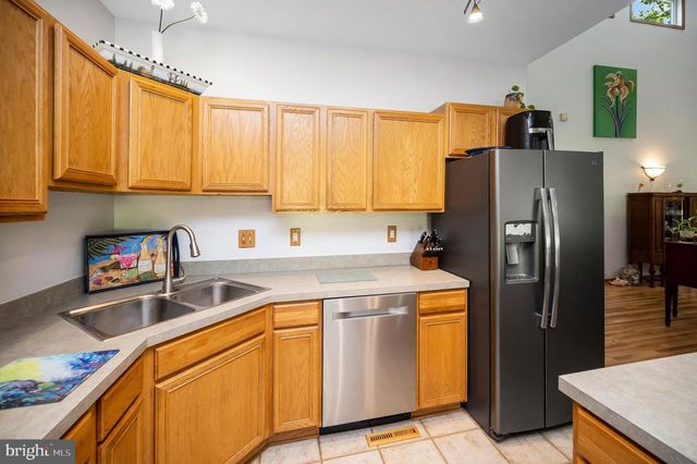 203 LIMESTONE LN, Locust Grove, VA 22508