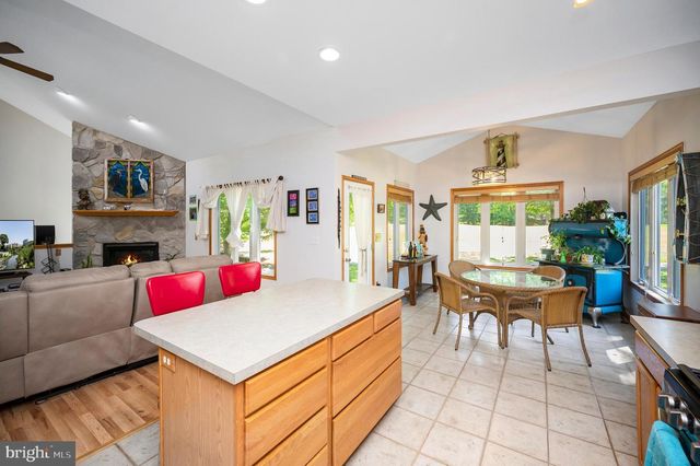 203 LIMESTONE LN, Locust Grove, VA 22508