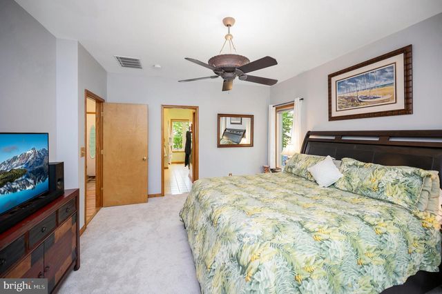 203 LIMESTONE LN, Locust Grove, VA 22508