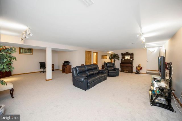 203 LIMESTONE LN, Locust Grove, VA 22508