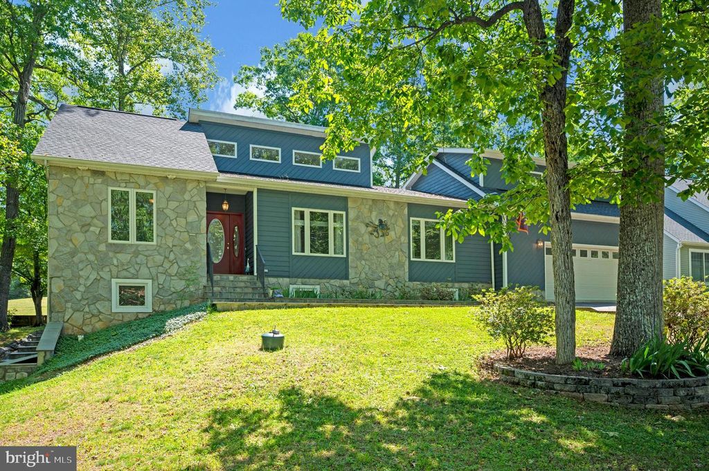 203 LIMESTONE LN, Locust Grove, VA 22508