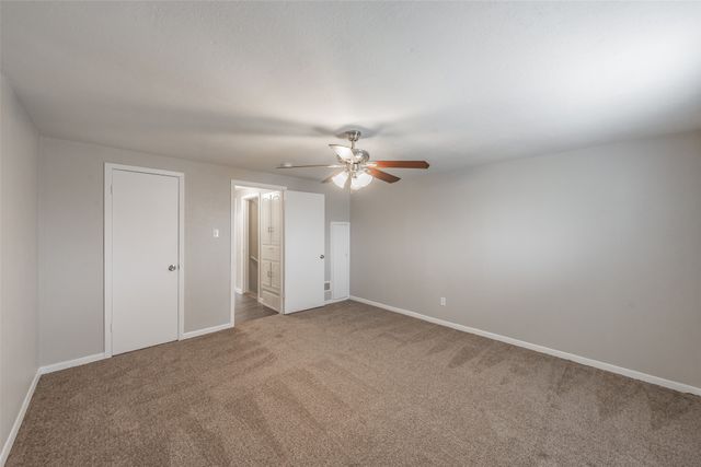 6732 Plantation Road, Forest Hill, TX 76140