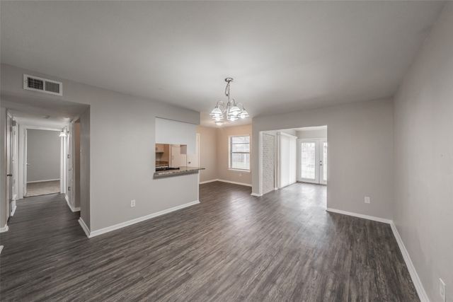 6732 Plantation Road, Forest Hill, TX 76140