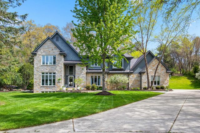 19630 Independence COURT, Brookfield, WI 53045