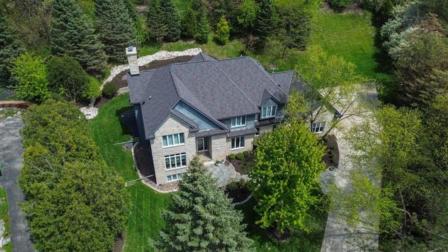 19630 Independence COURT, Brookfield, WI 53045