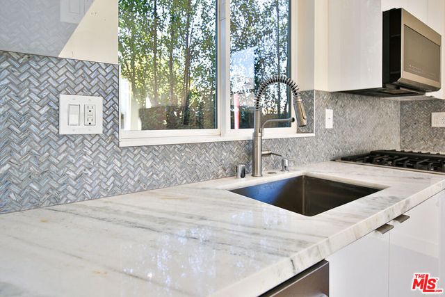 8501 - 8505 Belford Avenue, Los Angeles, CA 90045