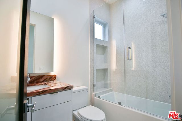 8501 - 8505 Belford Avenue, Los Angeles, CA 90045