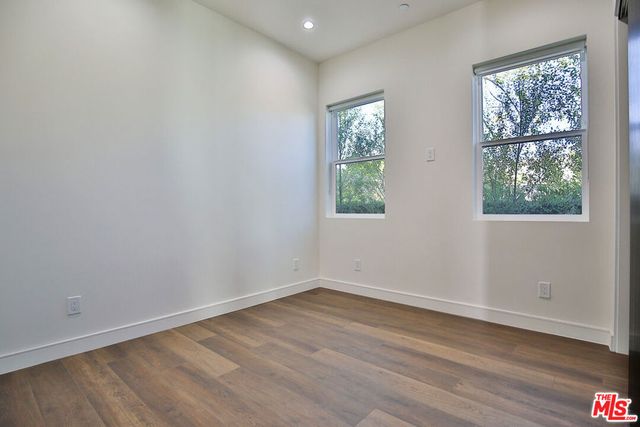 8501 - 8505 Belford Avenue, Los Angeles, CA 90045