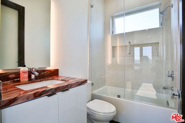 8501 - 8505 Belford Avenue, Los Angeles, CA 90045
