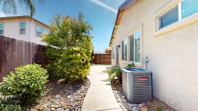 2723 Carnation Way, Lodi, CA 95242