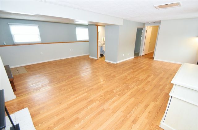 65 Kenwick Drive, Henrietta, NY 14623