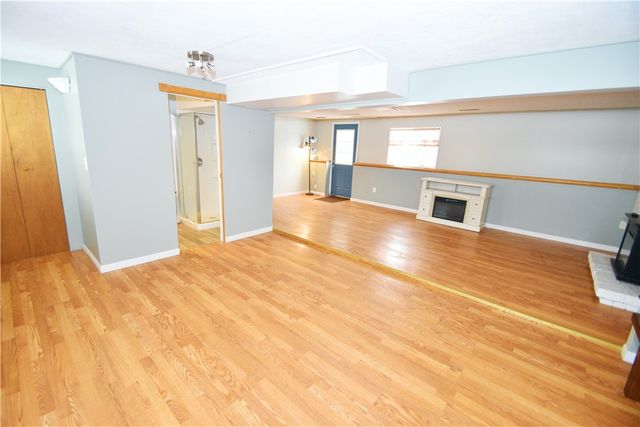 65 Kenwick Drive, Henrietta, NY 14623