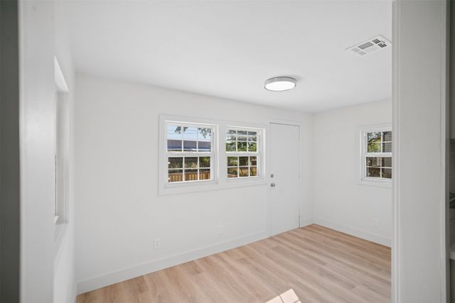1229 S Fulton Avenue, Tulsa, OK 74112