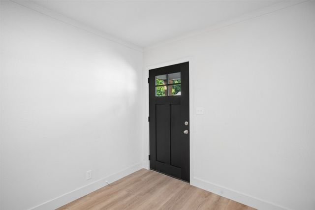 1229 S Fulton Avenue, Tulsa, OK 74112