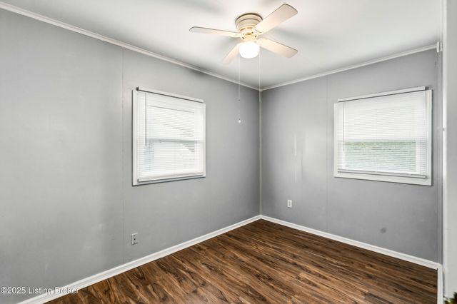 135 Eastview Cir, Shelbyville, KY 40065