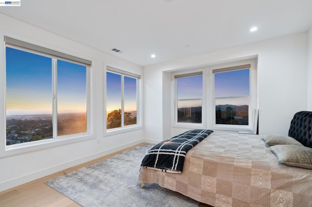 3606 Sarita St, Hayward, CA 94542