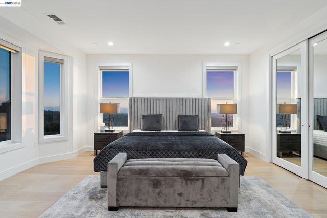 3606 Sarita St, Hayward, CA 94542