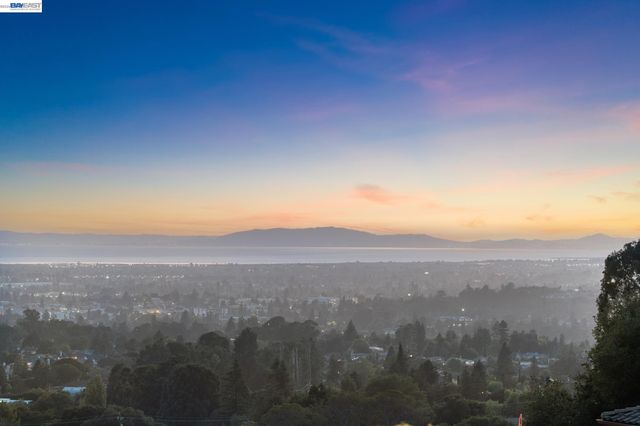 3606 Sarita St, Hayward, CA 94542