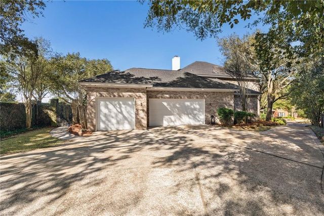 4713 Winchester Court, Mobile, AL 36608