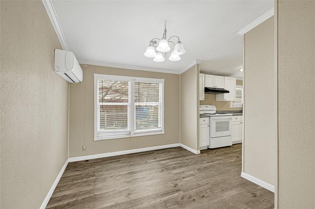 9586 Darkwood Street, Willis, TX 77318