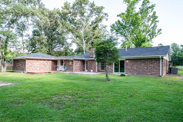 20650 S Hillcrest Drive, Porter, TX 77365